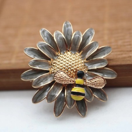 Broche marguerite et abeille en émail gris