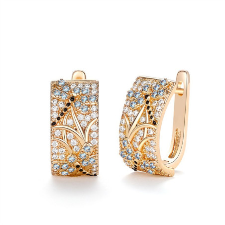 Vue face des Magnifiques Boucles d'oreilles Libéllule en  étincelant