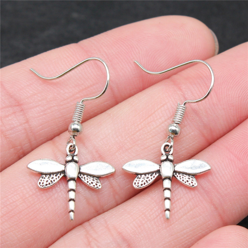 Boucles d'oreilles Libéllule Couleur argent antique