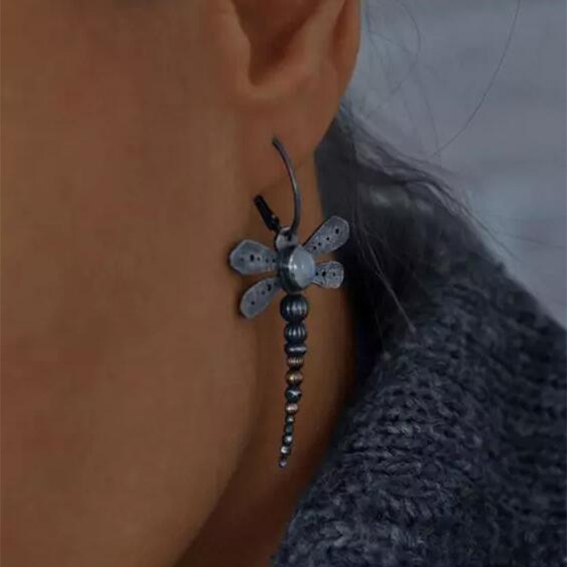 Détails des Boucles d'oreilles Pendantes Libéllule Design Metal Vintage et design