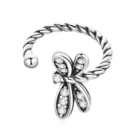 vue détailéle des Boucles d'oreilles Libéllule Piercing au Conch en Argent Sterling 925