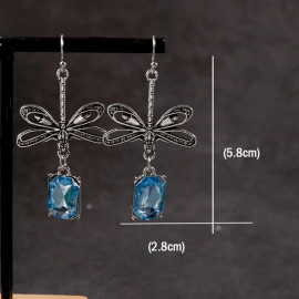 Dimensions des Boucles d'oreilles Pendantes Libéllule Vintage avec Pierre Bleu Clair