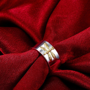 Vue détaillée de la Bague Libéllule en Argent Sterling 925 avec Libéllule Rétro - Ajustable !